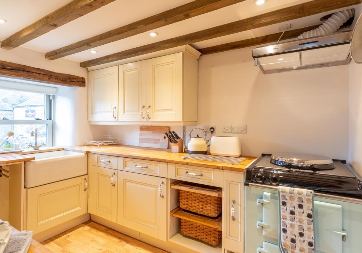 Ivy Cottage Low Eskcleth Bagian luar foto